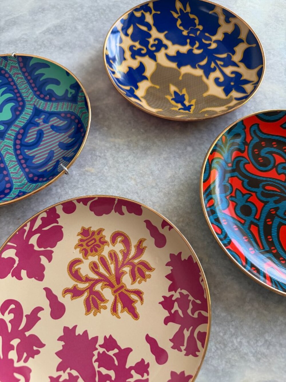 Tracy Reese New York Appetizer Plates Set of 4  – Multicolor Designer Tableware